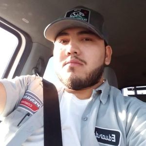 Meet your Posher, Eduardo